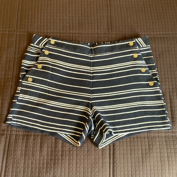 Banana Republic Pants - EUC Banana Republic striped sailor shorts